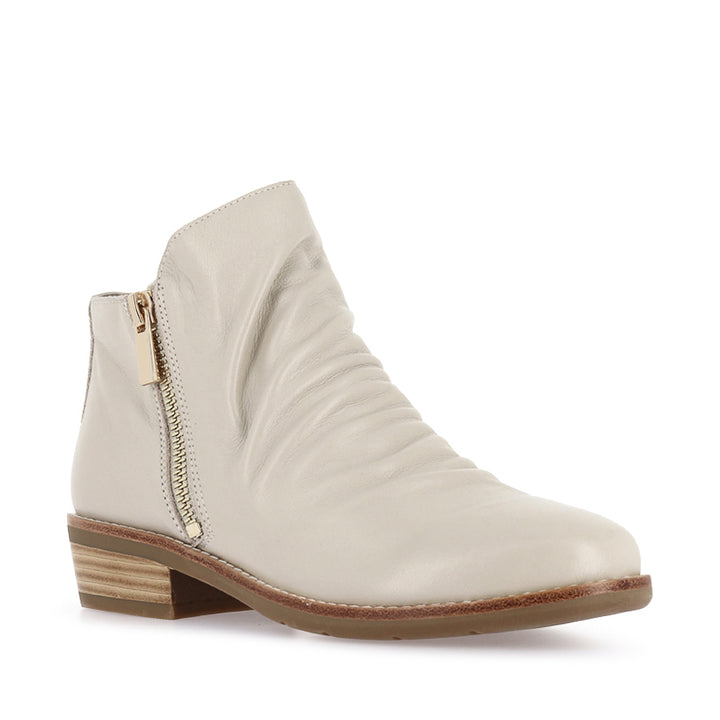 LANKIN - ALMOND LEATHER