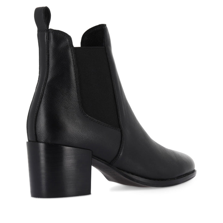 MAHIKA - BLACK BLACK LEATHER