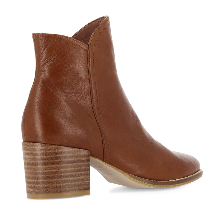 MOCKAS - COGNAC POLISH LEATHER