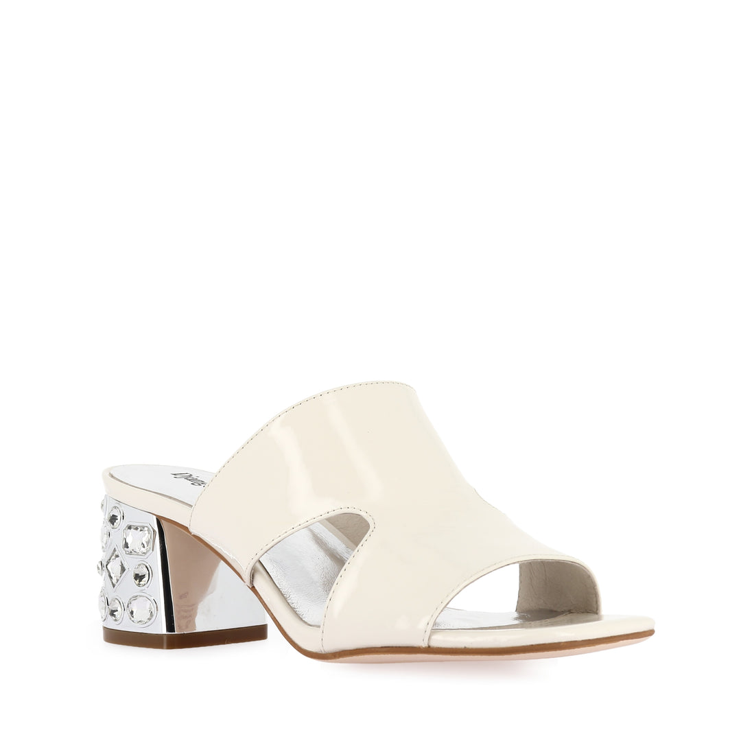 PEDLOWS - IVORY PATENT LEATHER