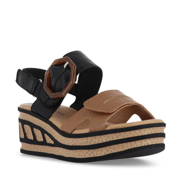 QUYLLA - DARK TAN BLACK LEATHER