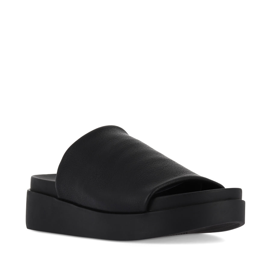 SOFFIA - BLACK TUMBLED LEATHER/BLACK SOLE