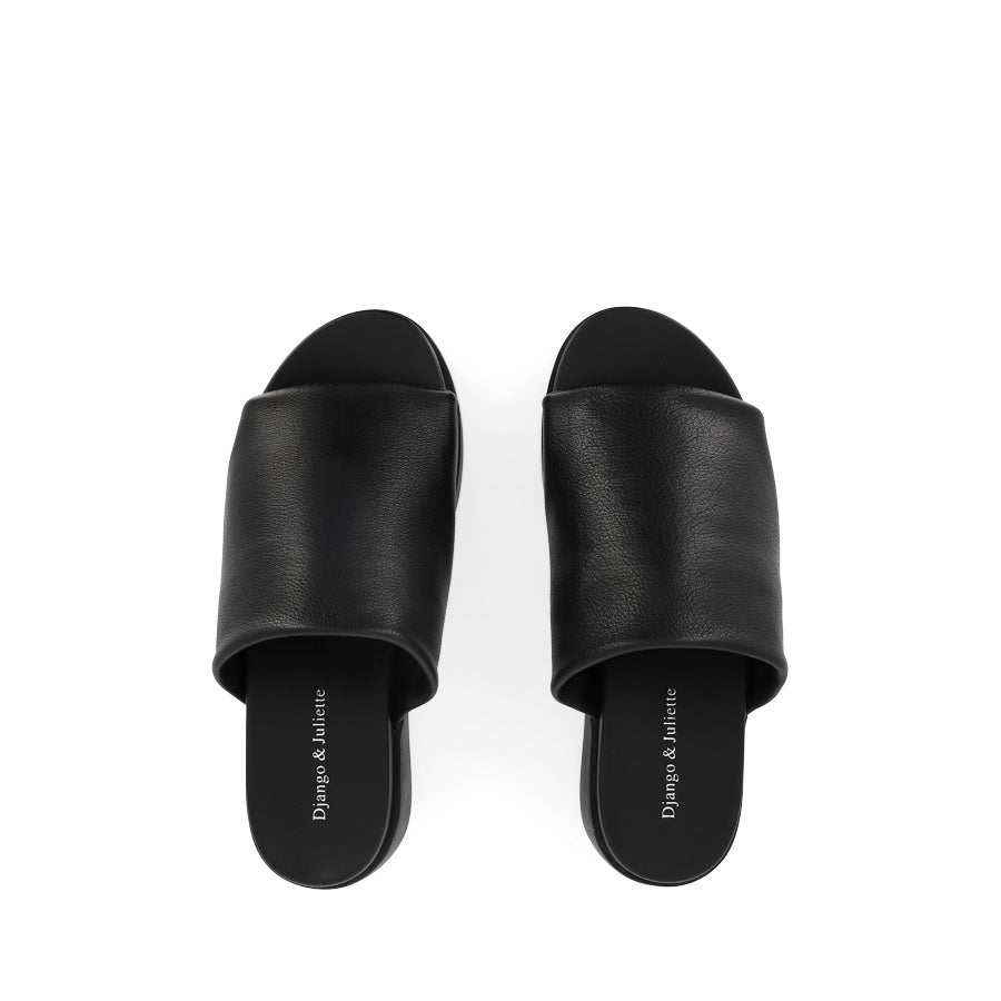 SOFFIA - BLACK TUMBLED LEATHER/BLACK SOLE
