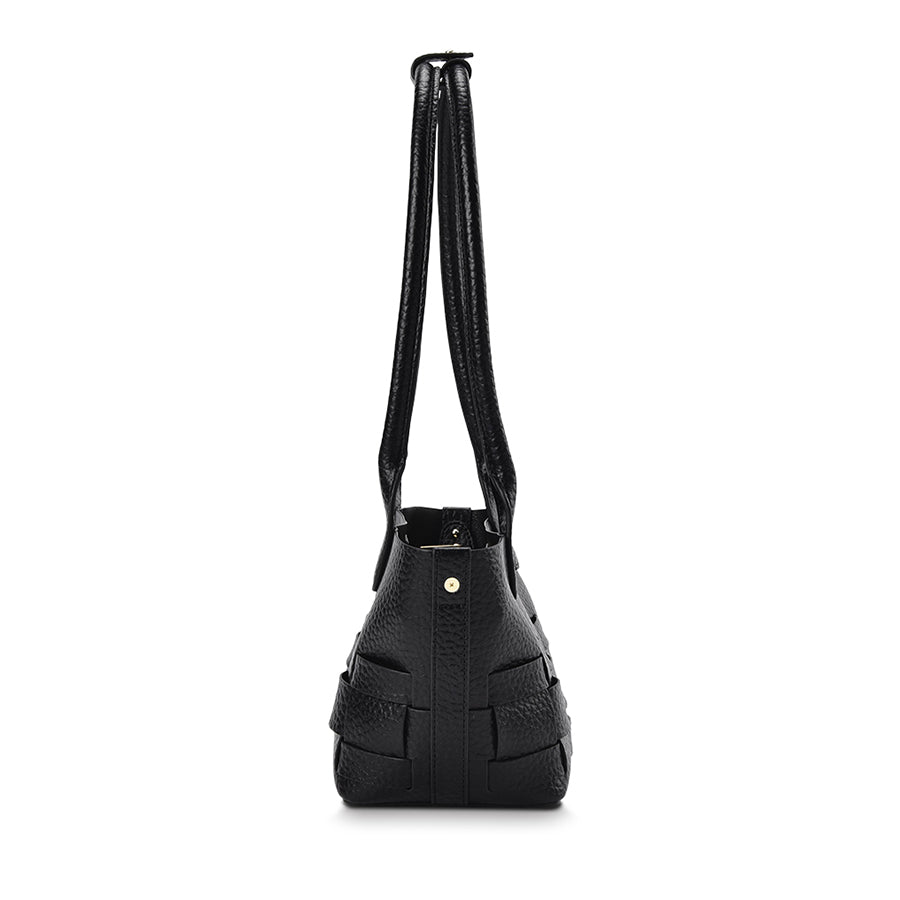 KENLEY EAST-WEST BAG - BLACK
