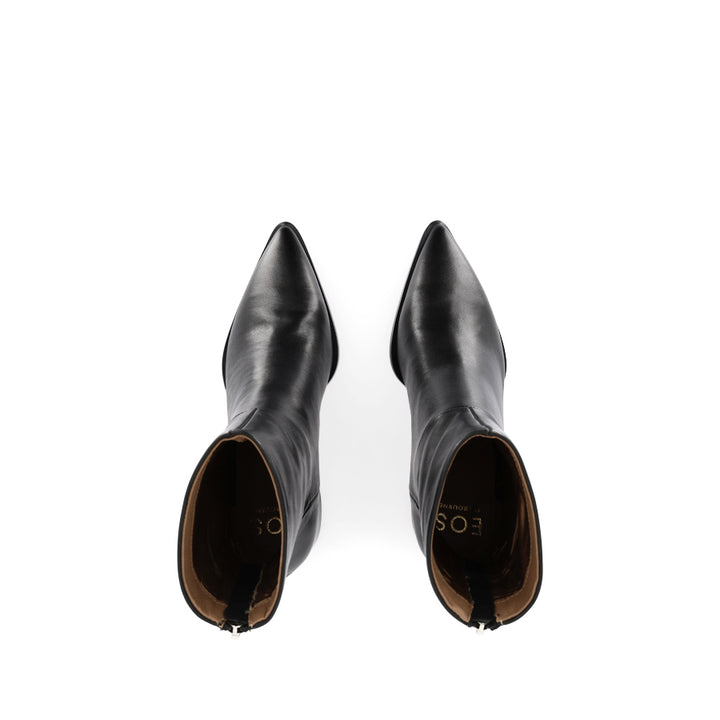 AUROA - BLACK LEATHER