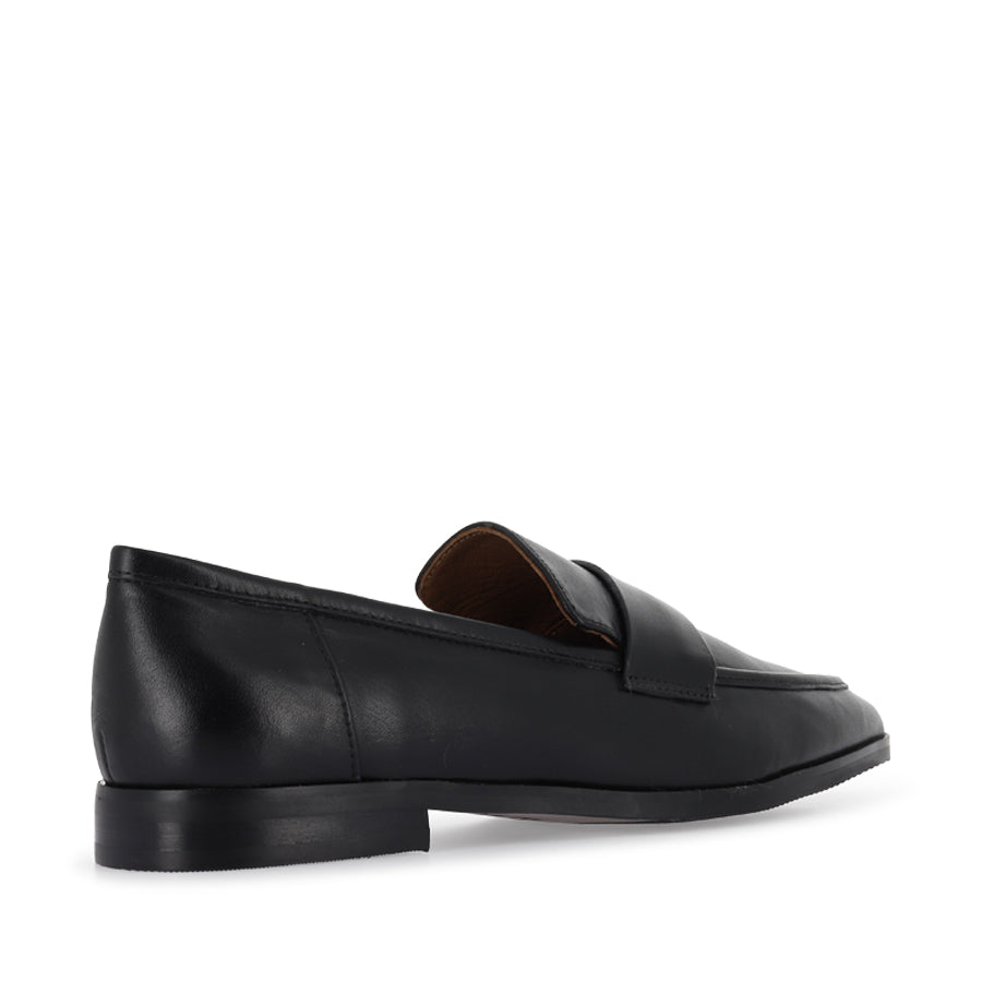 GOLANI - BLACK LEATHER