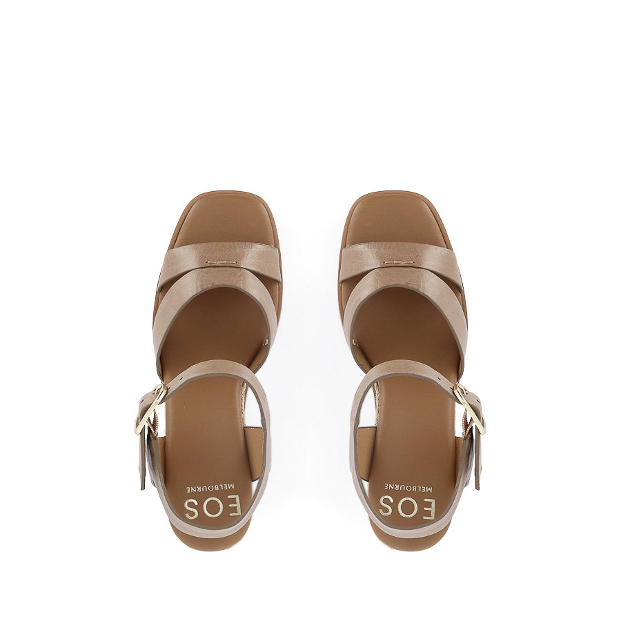HAZY - PECAN LEATHER/NATURAL ROPE