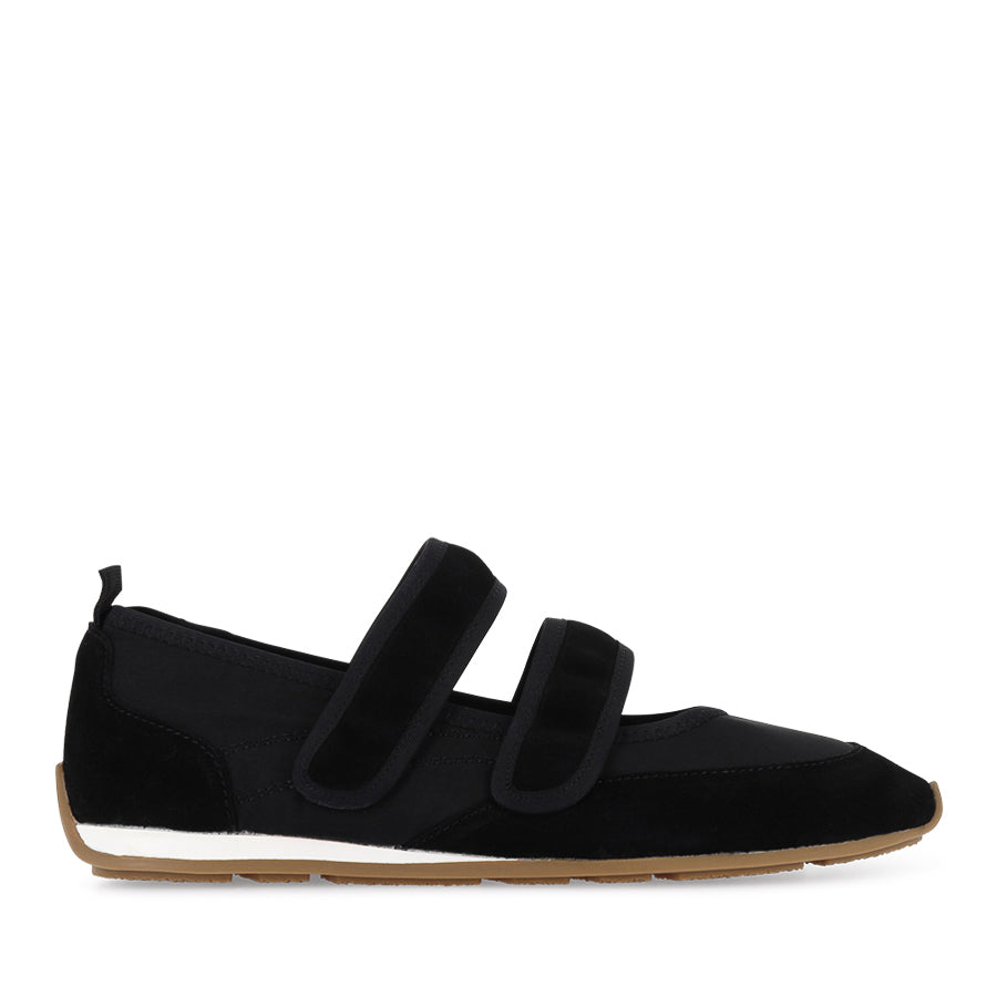 MASUMI - BLACK SUEDE