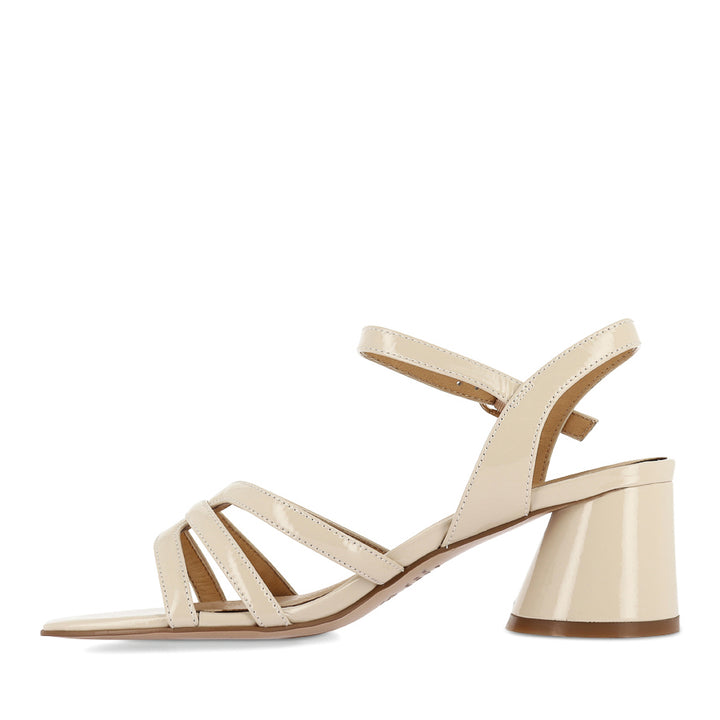 PETAH - BEIGE PATENT