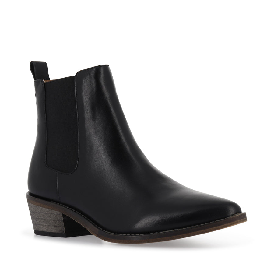 ZENAR - BLACK LEATHER