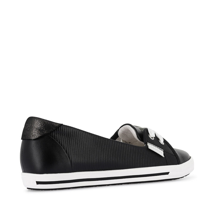 HANNAH III - BLACK EMBOSS LEATHER