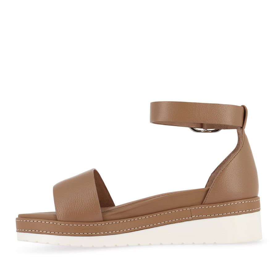 SKYE - SOFT TAN TUMBLED LEATHER
