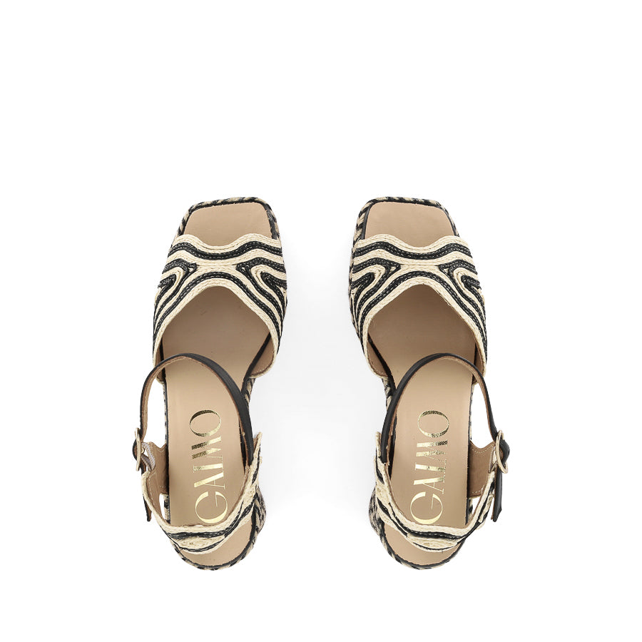 DANAE - WHITE/BLACK RAFFIA