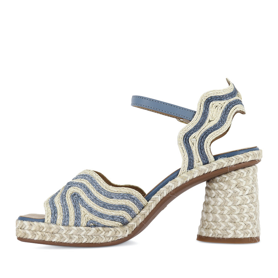 DANAE - WHITE/BLUE RAFFIA