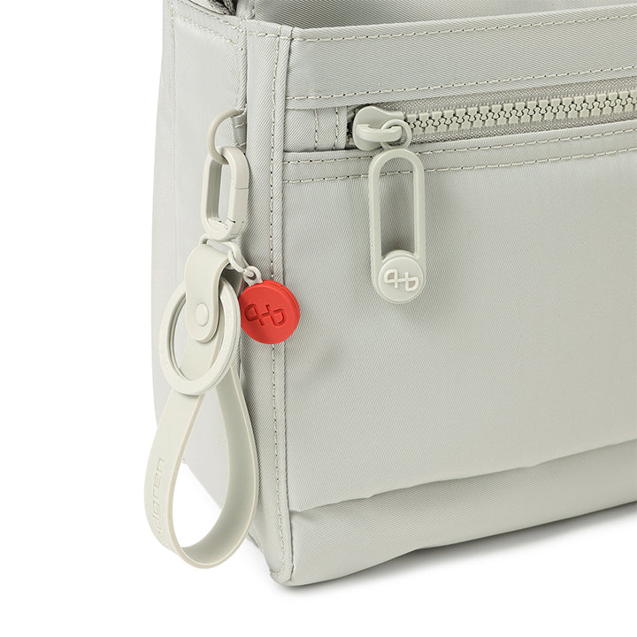 EYE MEDIUM CROSSBODY RFID - WILLOW GREY