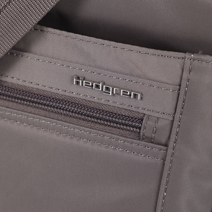 ORVA CROSSBODY RFID - SEPIA