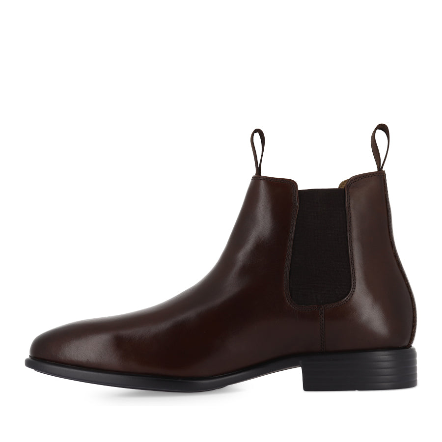 HENRY - BROWN