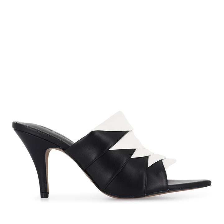 AMA - BLACK WHITE SOFT LEATHER