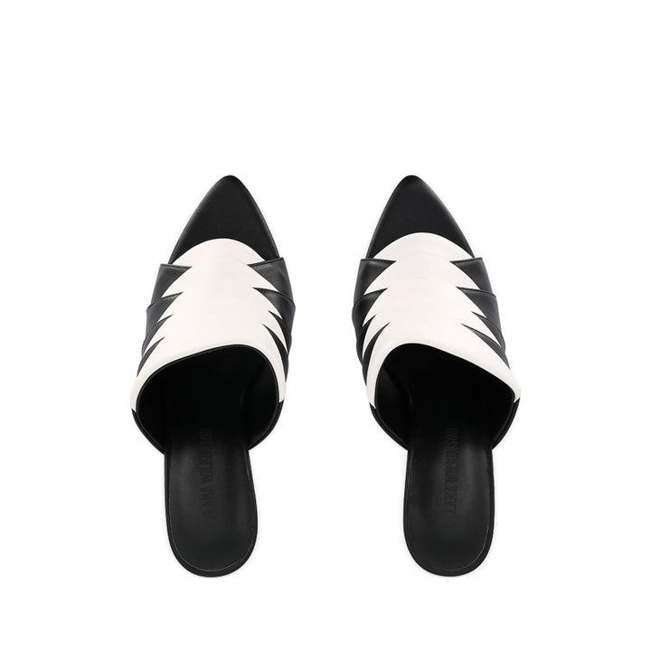 AMA - BLACK WHITE SOFT LEATHER