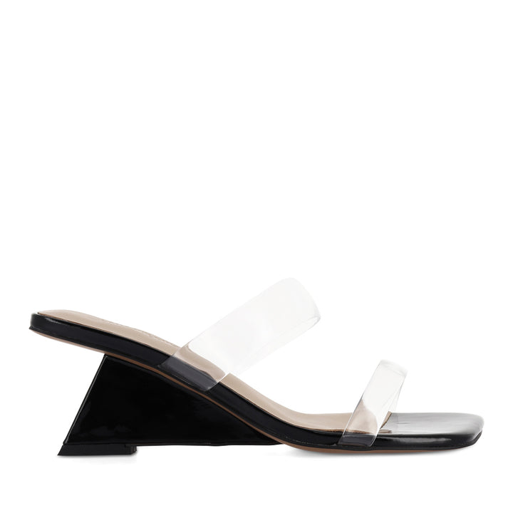BAMBI - BLACK PATENT LEATHER