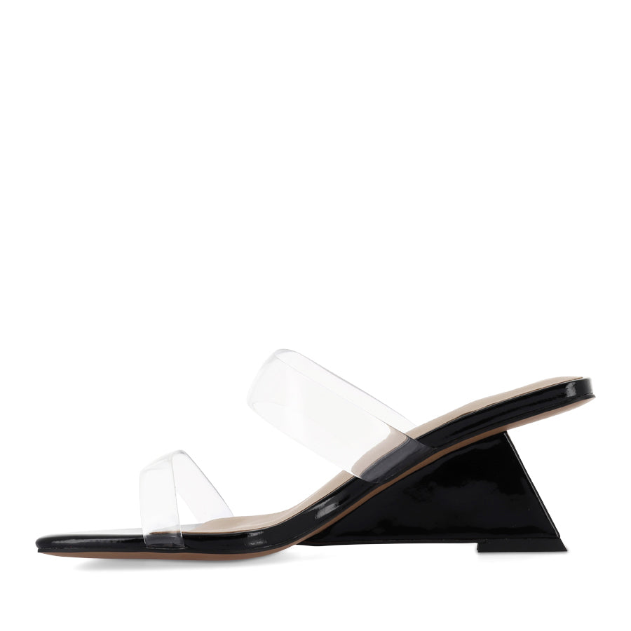 BAMBI - BLACK PATENT LEATHER