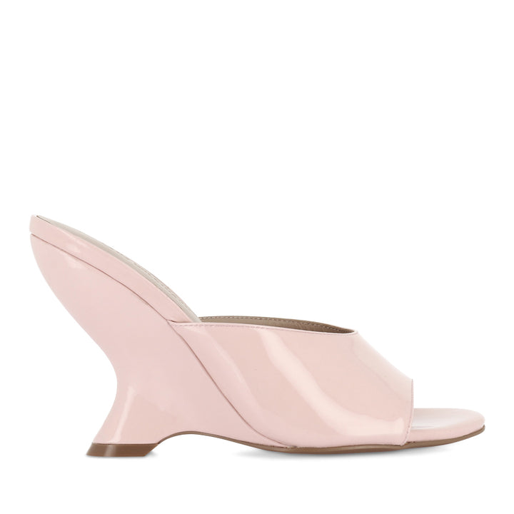 MARTHA - BLUSH PATENT LEATHER