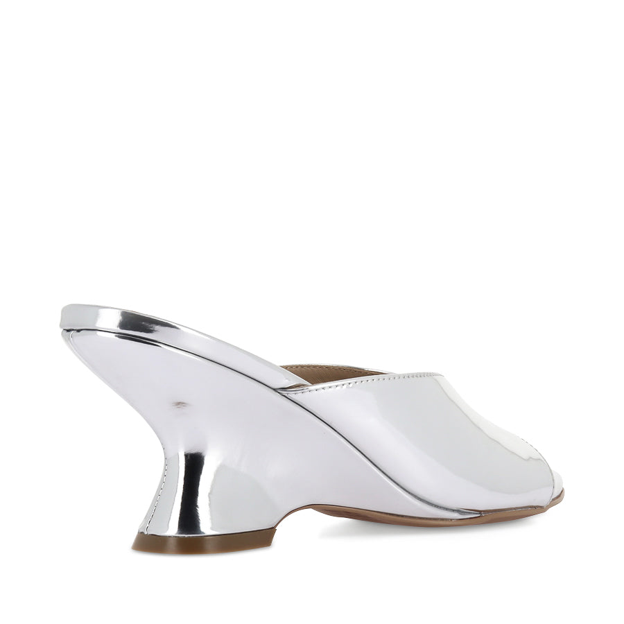 MIA - SILVER PATENT LEATHER