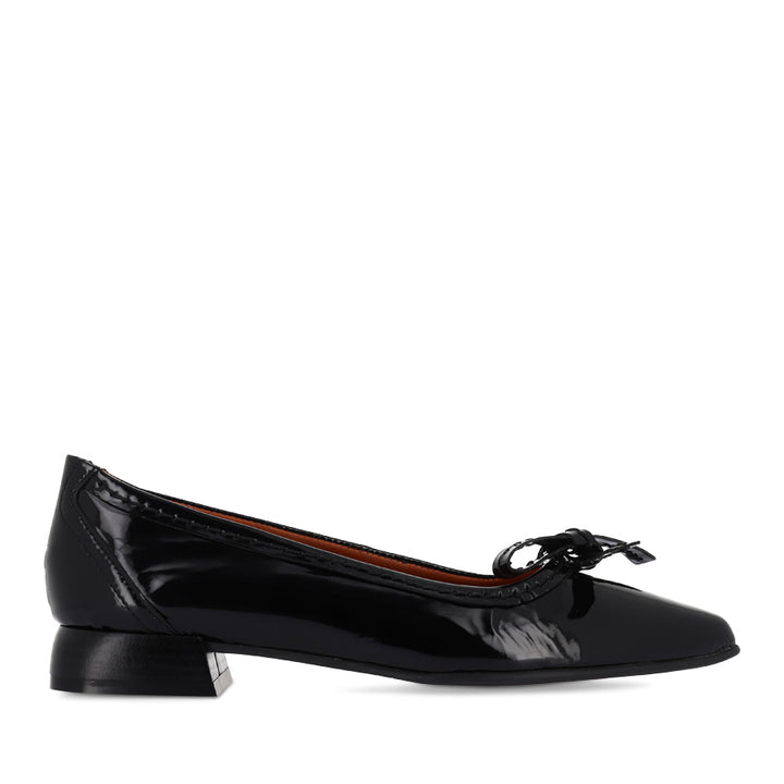 TIANA - BLACK PATENT LEATHER