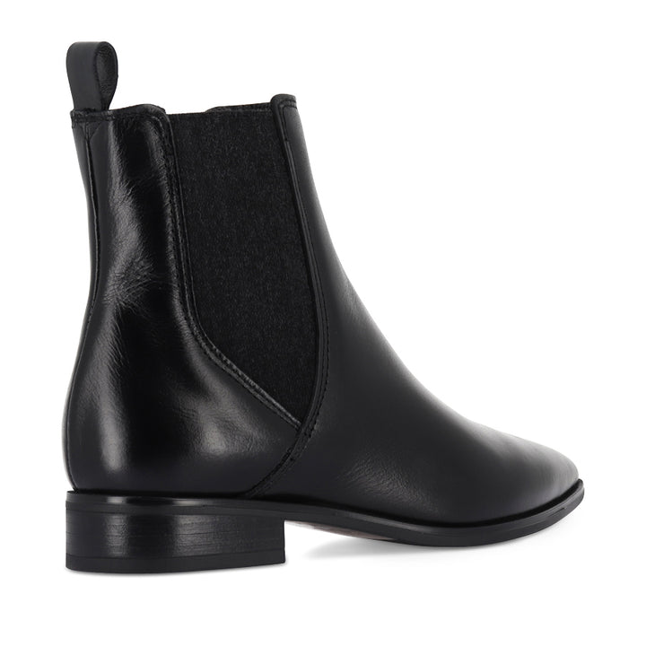 CLEO - BLACK LEATHER