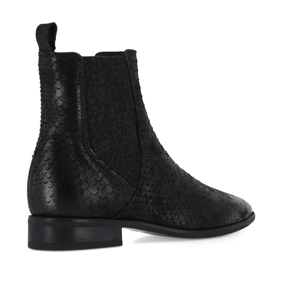 CLEO - BLACK REPTILE LEATHER