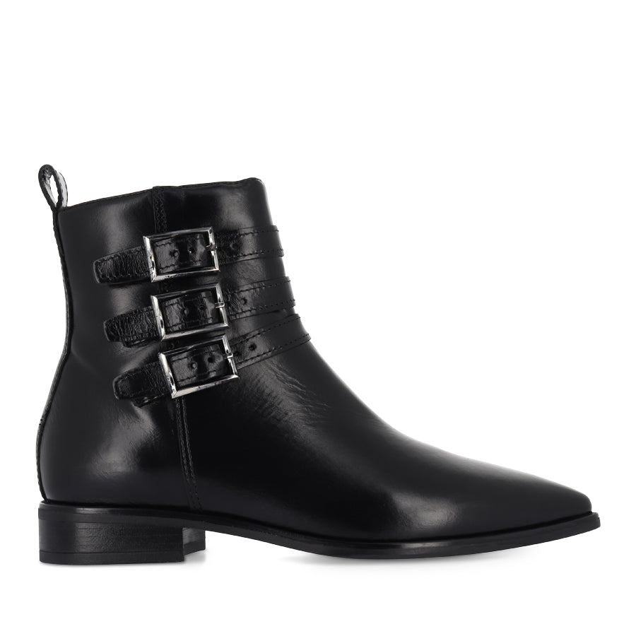 CORA - BLACK LEATHER