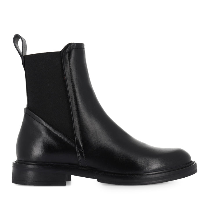 FERN - BLACK LEATHER