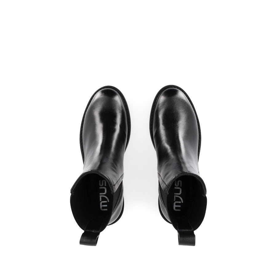 FERN - BLACK LEATHER