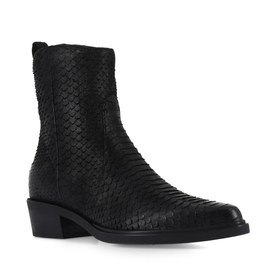 MACE - BLACK REPTILE LEATHER