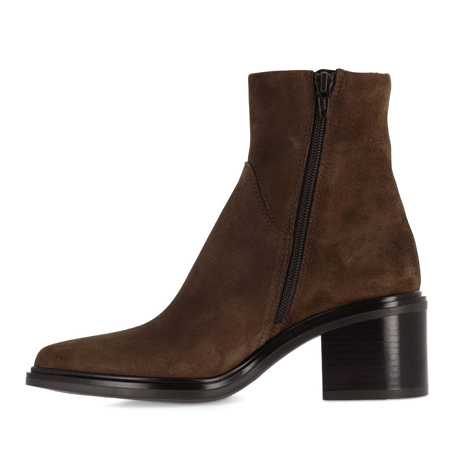 MARA - CHOCOLATE SUEDE