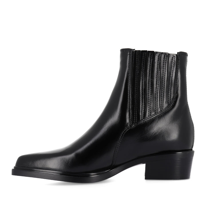 MIA - BLACK LEATHER