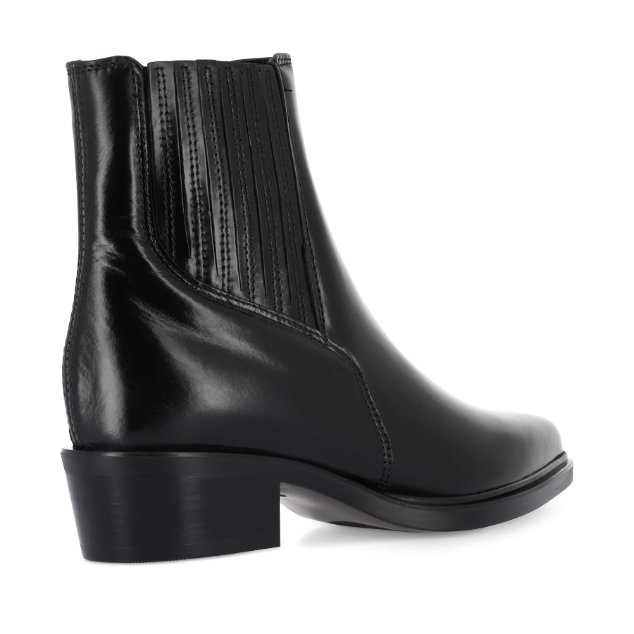 MIA - BLACK LEATHER