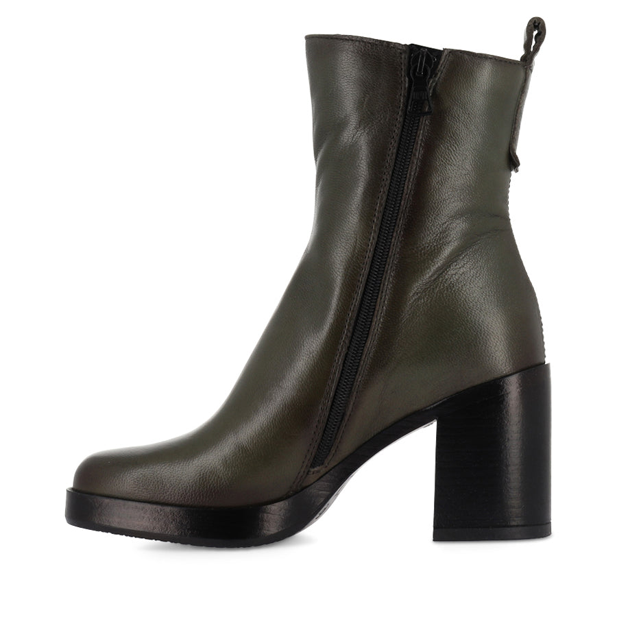 MICAELA - GREEN LEATHER