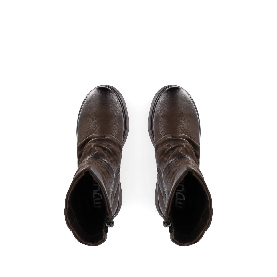 ORLA - CHOCOLATE LEATHER
