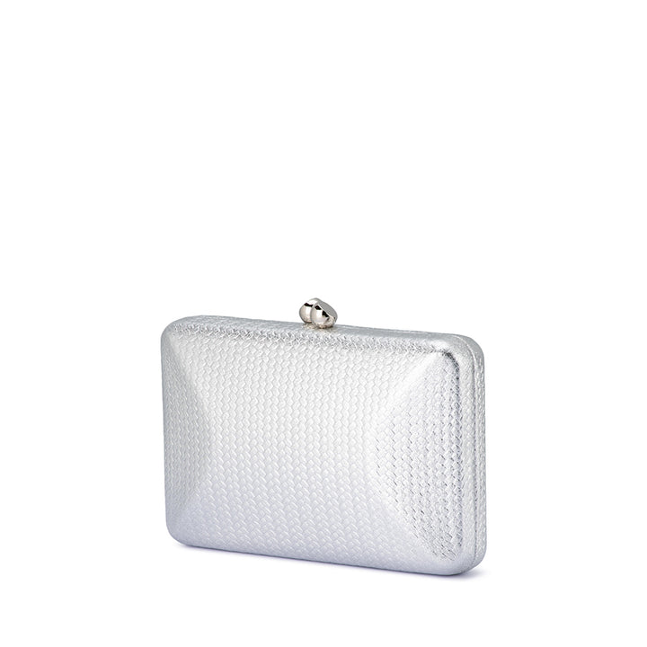 CHICA EMBOSSED CLUTCH - SILVER