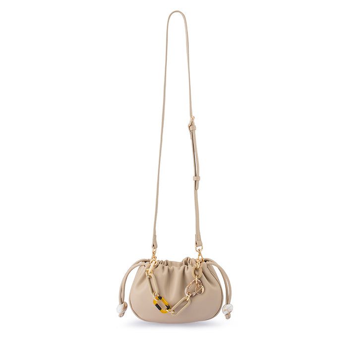 MAVIS ACRYLIC HANDLE POUCH - NATURAL