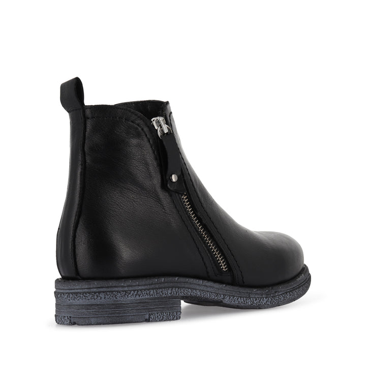 TACIANA - BLACK LEATHER