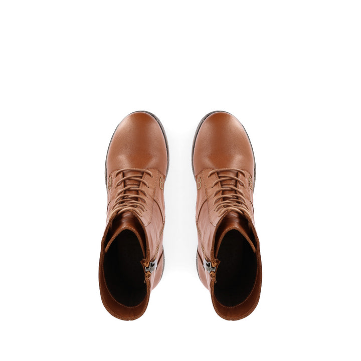 TACOMA - TAN LEATHER