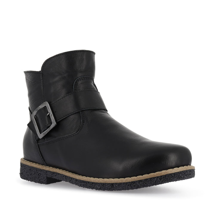 TADAKA - BLACK LEATHER