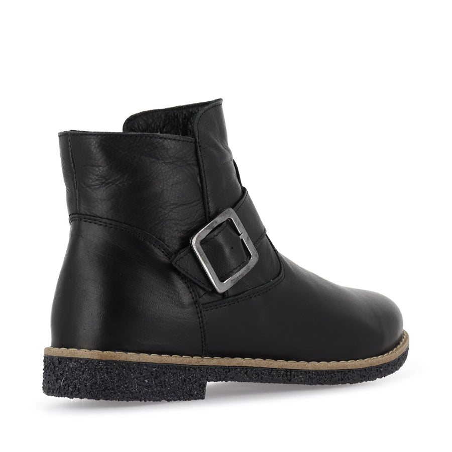 TADAKA - BLACK LEATHER