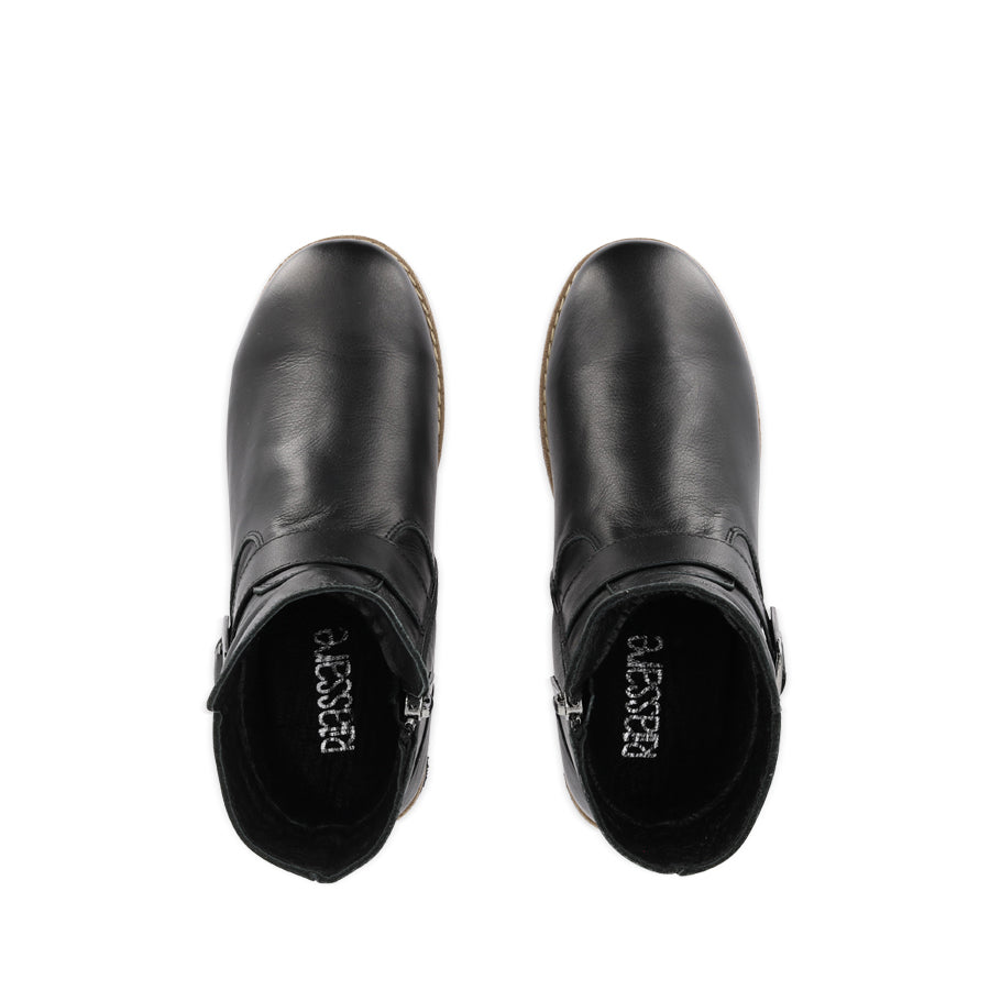 TADAKA - BLACK LEATHER