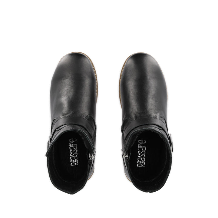 TADAKA - BLACK LEATHER