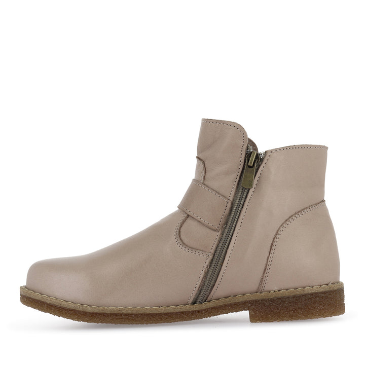 TADAKA - DARK STONE LEATHER