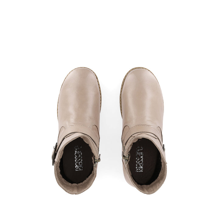 TADAKA - DARK STONE LEATHER