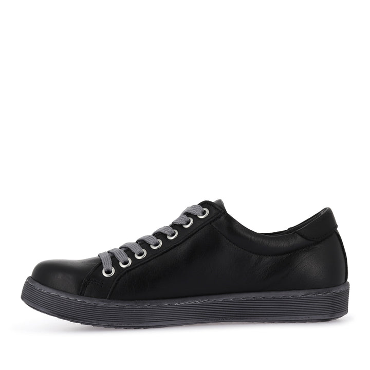 TOKEN - BLACK LEATHER/GREY SOLE